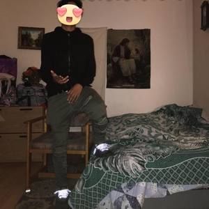 Meet your Posher, Gary william